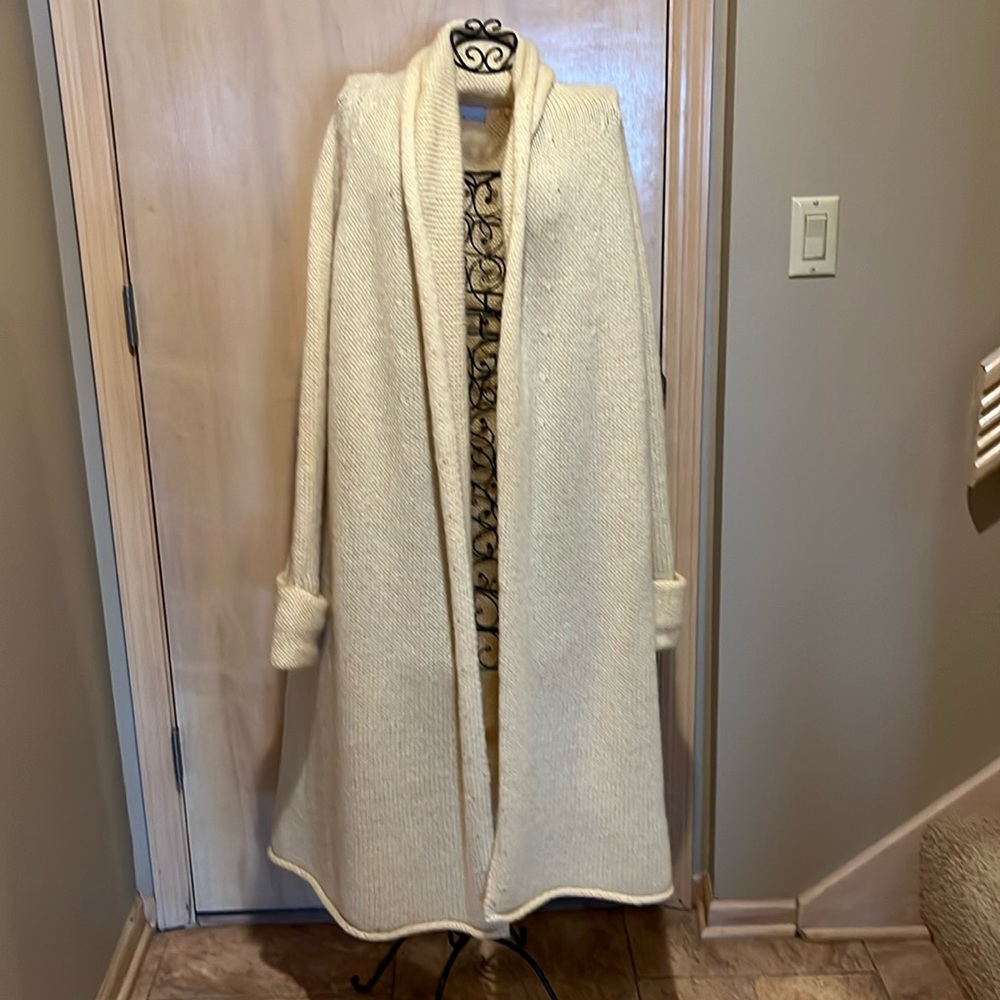 Yellow sweater duster